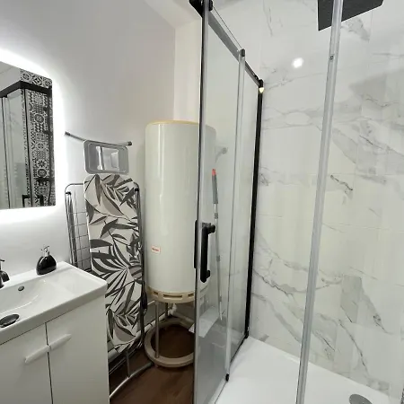 Apartment Le Sablier - Studio - Gare - Hyper Centre - 2 Pers *