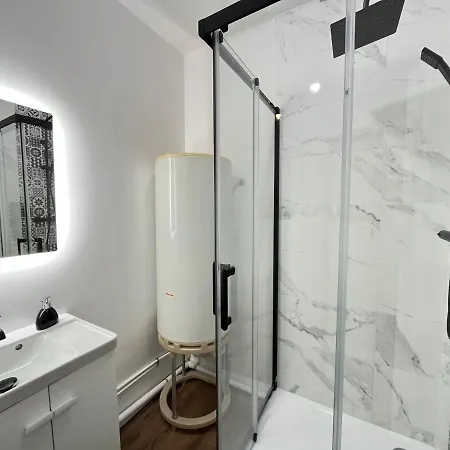 Apartament Le Sablier - Studio - Gare - Hyper Centre - 2 Pers Le Mans