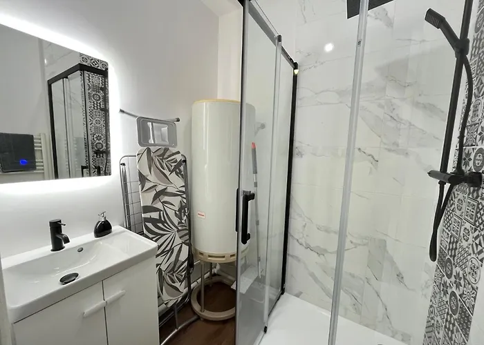 Apartment Le Sablier - Studio - Gare - Hyper Centre - 2 Pers *